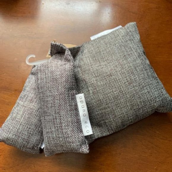 Apana Bamboo Charcoal Fresheners - Picture 3 of 3